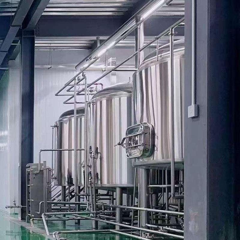 泸西精酿啤酒设备